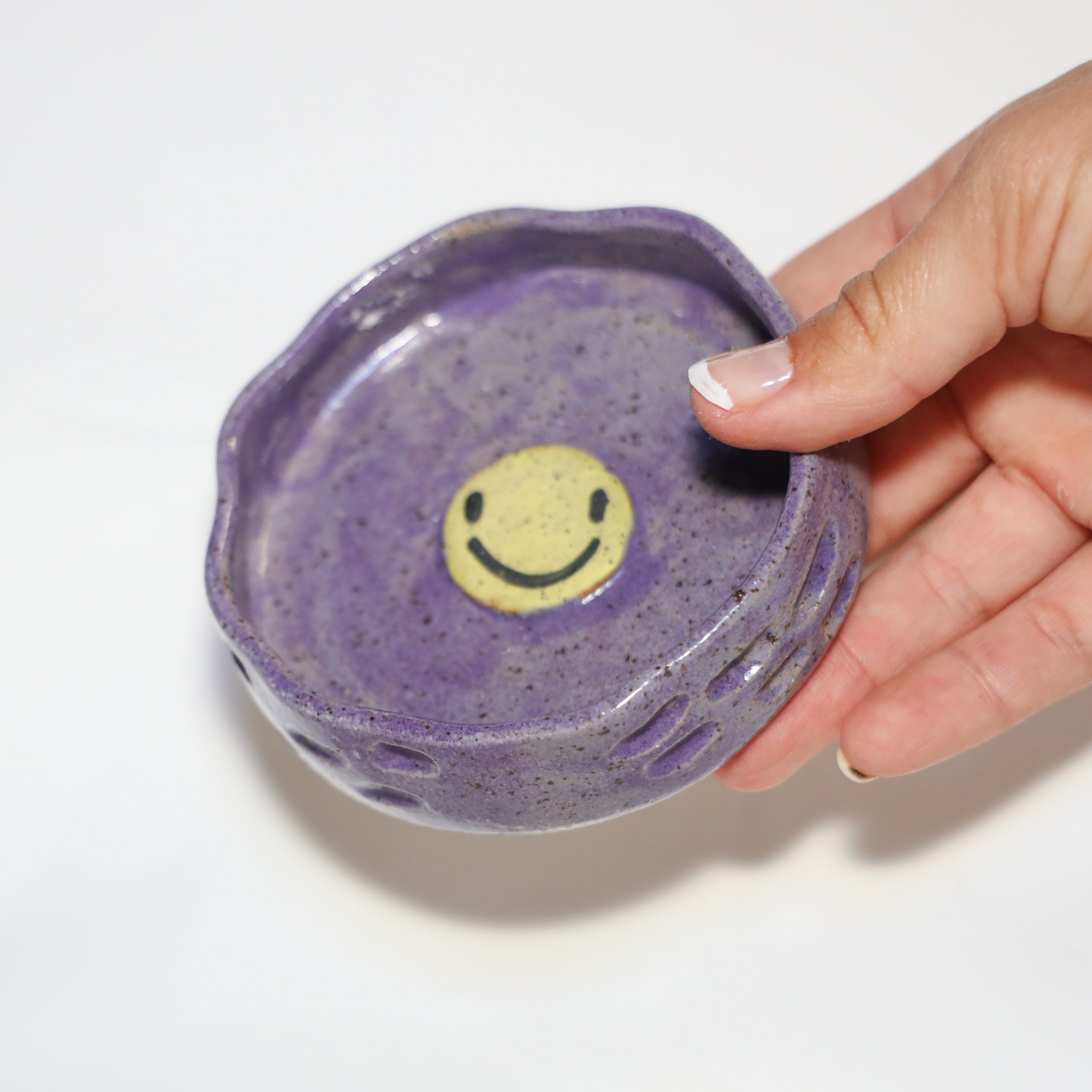 purple smiley ring dish
