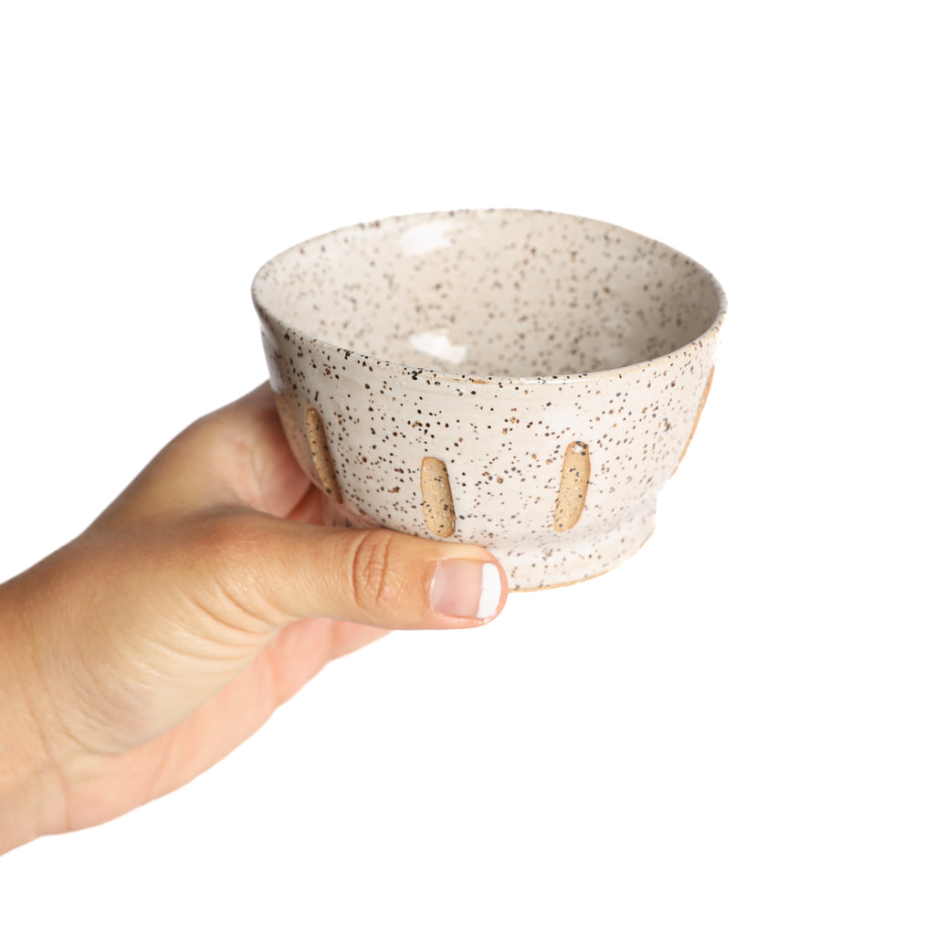 CARVED SPECKLE BOWL